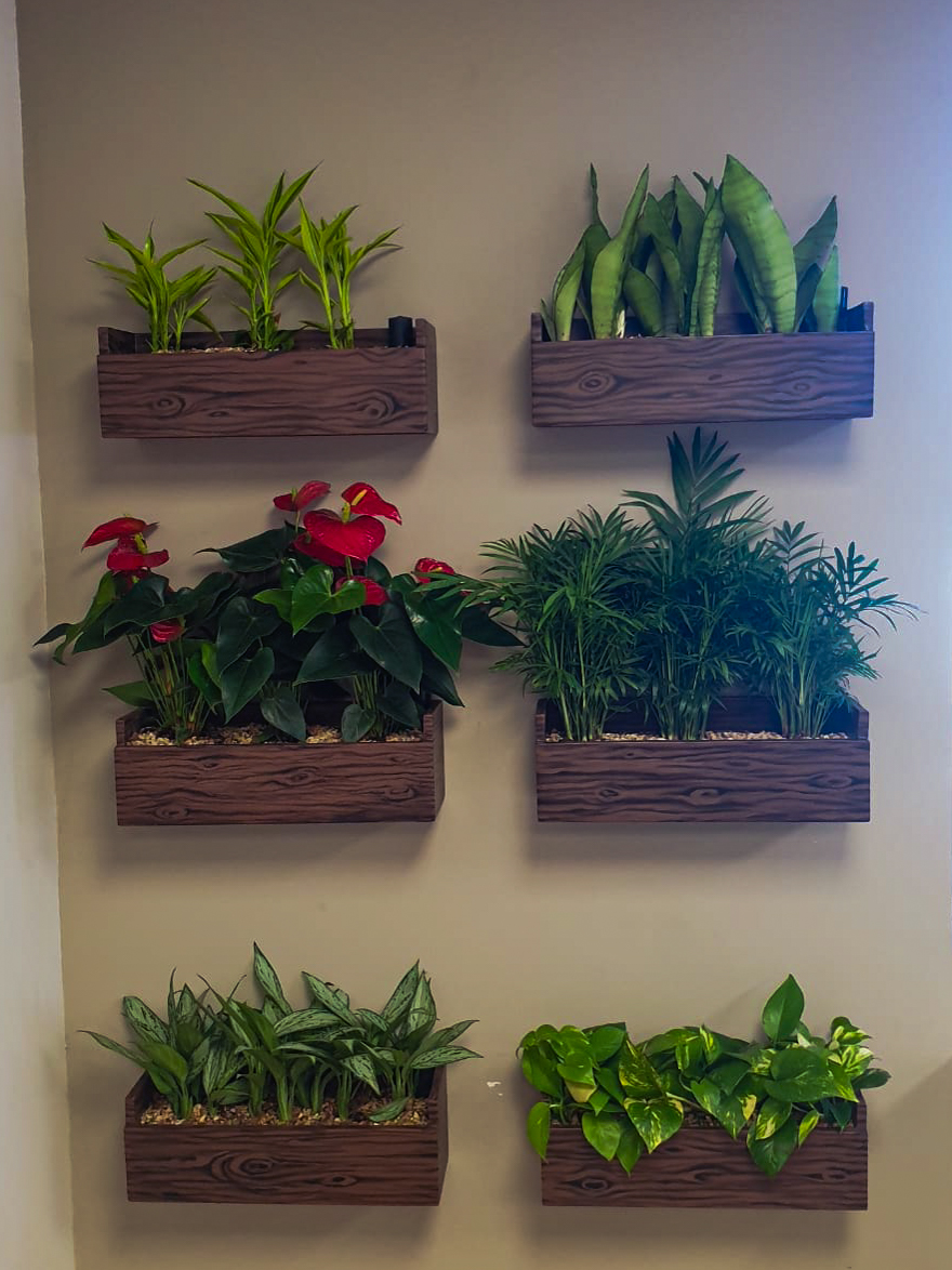 Fibreglass Custom Wood Paint Finish Wall Planters