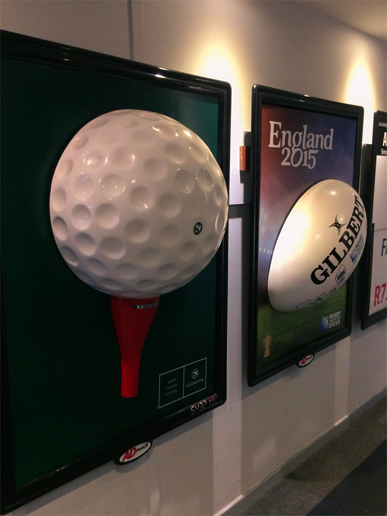 Street Pole Frames incorporating 3D Elements Street Pole Frames incorporating 3D Elements